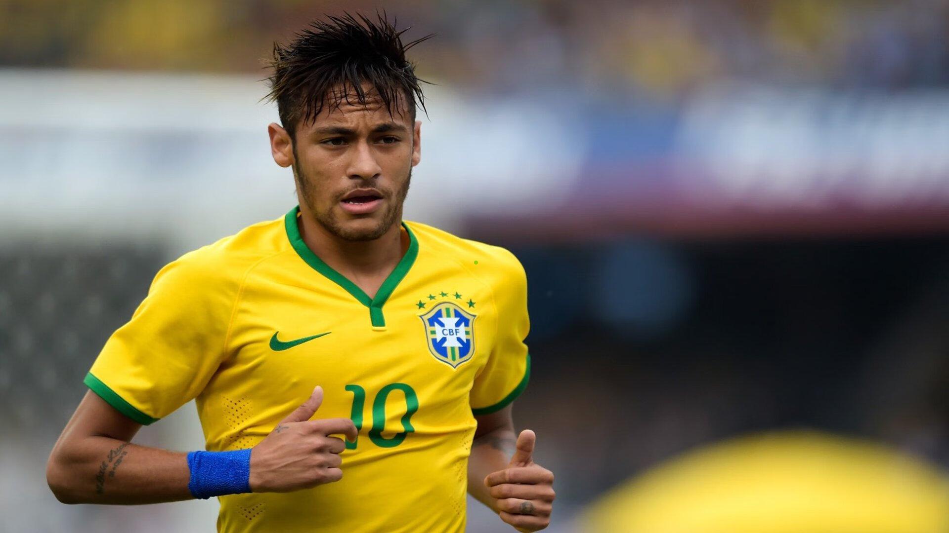 巴萨权衡拉什福德3000万欧元买断选项,转会市场静待决策