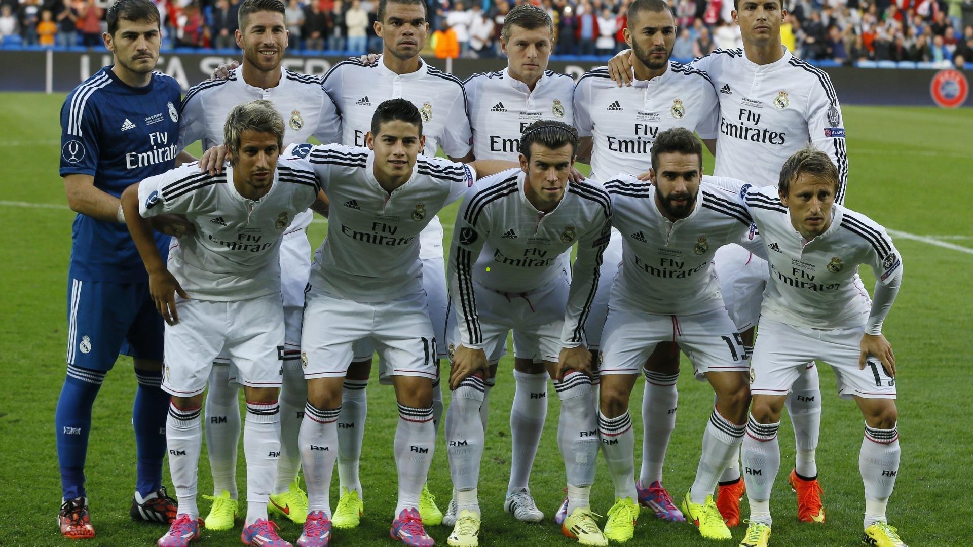 格罗斯赛后坦言胜利从指尖溜走,上下半场如同两部截然不同的电影