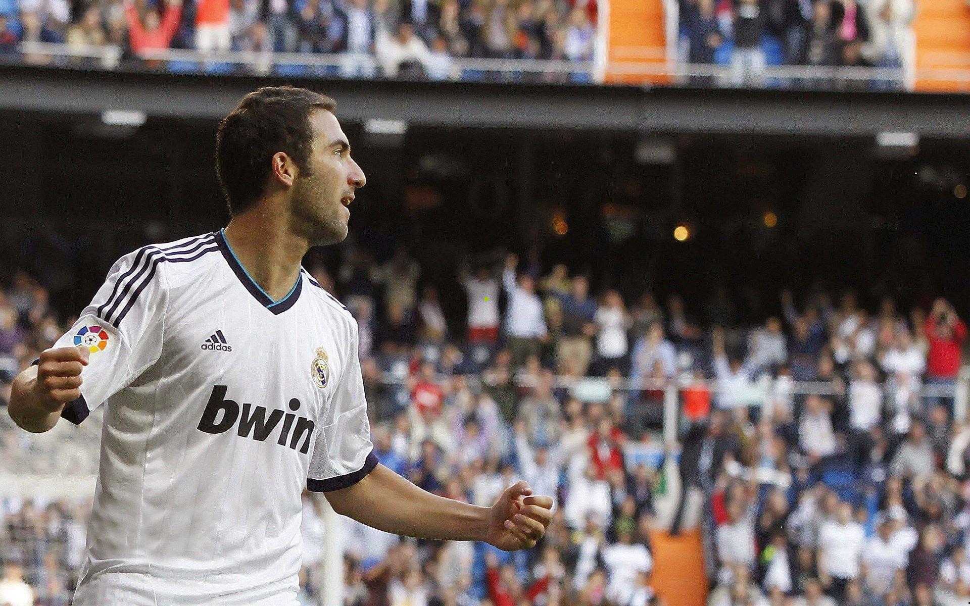 官方宣布,诺丁汉森林边锋若塔-席尔瓦以先租后买形式加盟贝西克塔斯